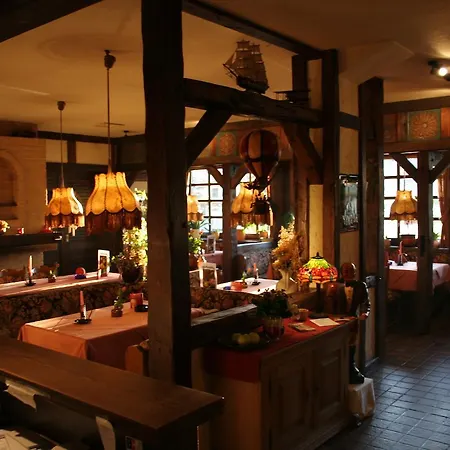 Hotel-garni Pfeffermühle Hotel 4*